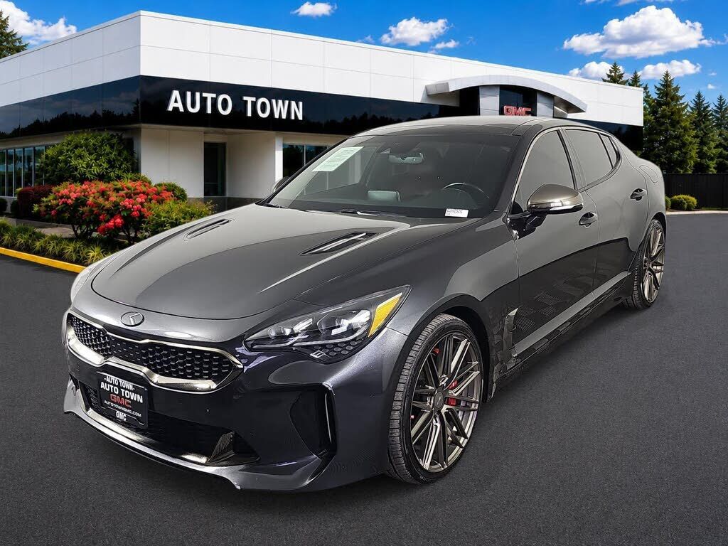 2021 KIA Stinger