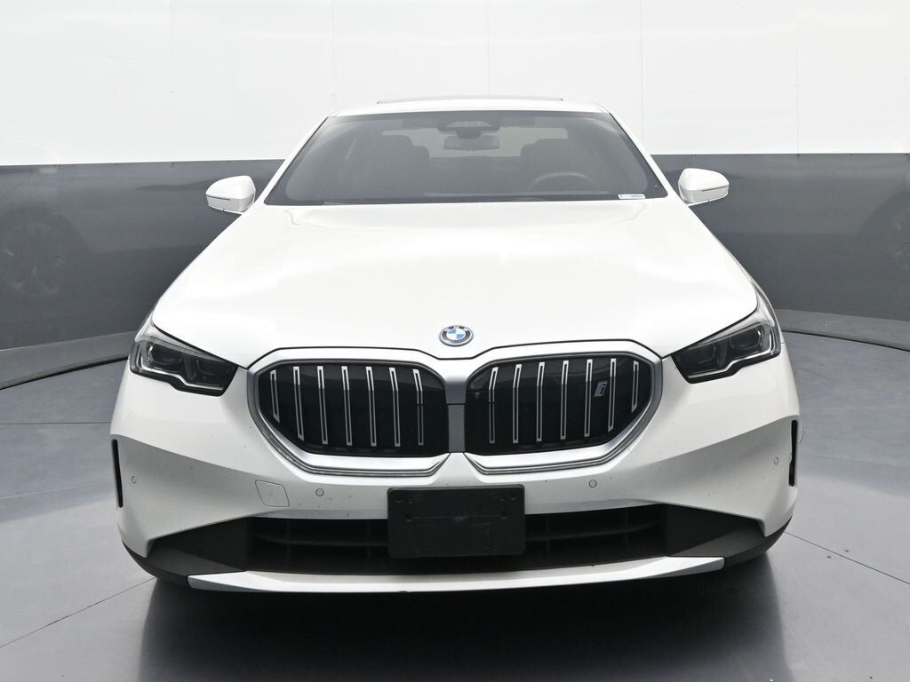 2024 BMW i5