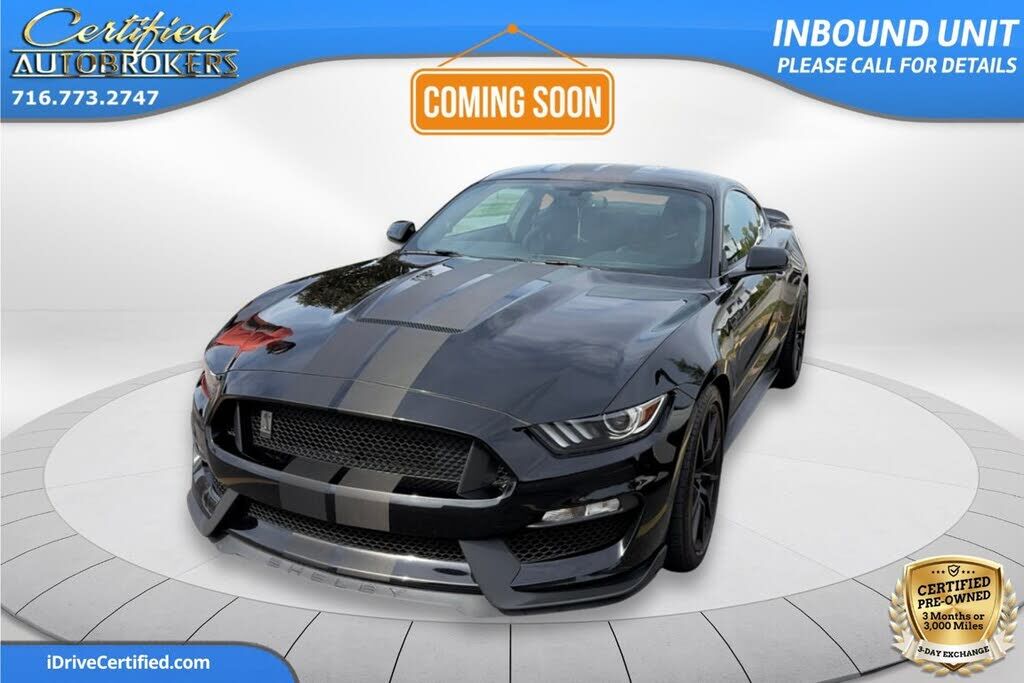 2017 FORD Mustang