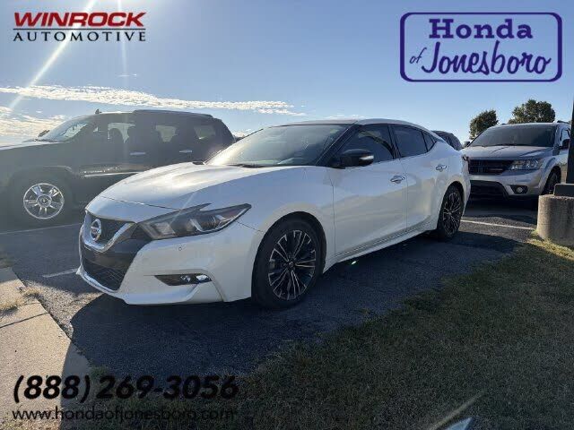 2016 NISSAN Maxima