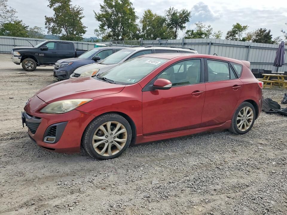 2010 MAZDA Mazda3