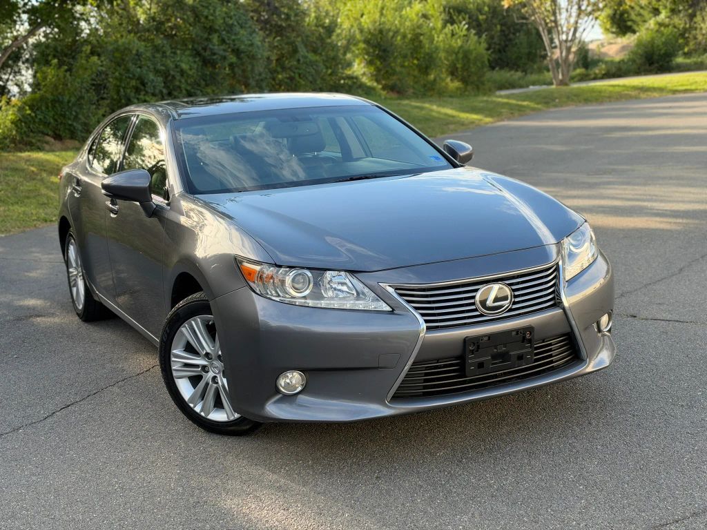 2014 LEXUS ES