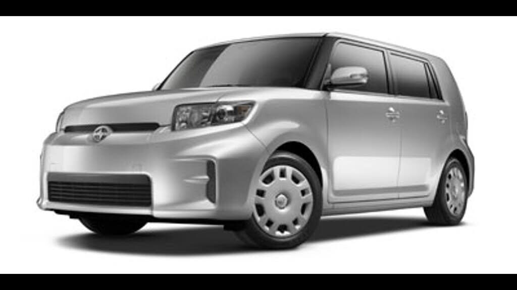 2011 TOYOTA SCION