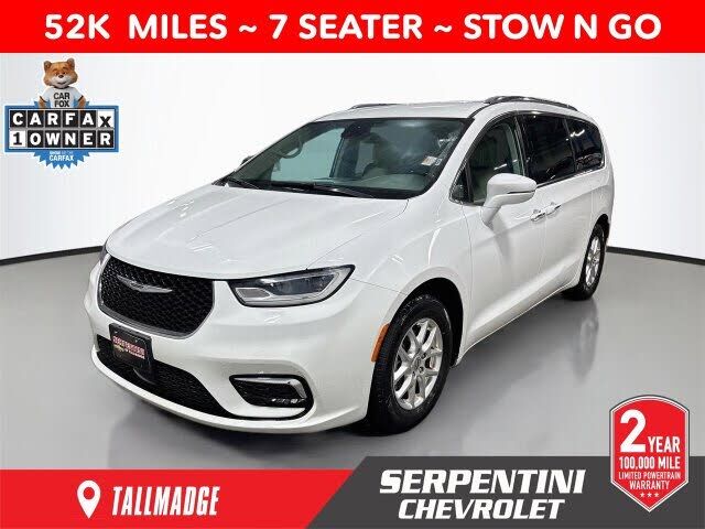 2021 CHRYSLER Pacifica