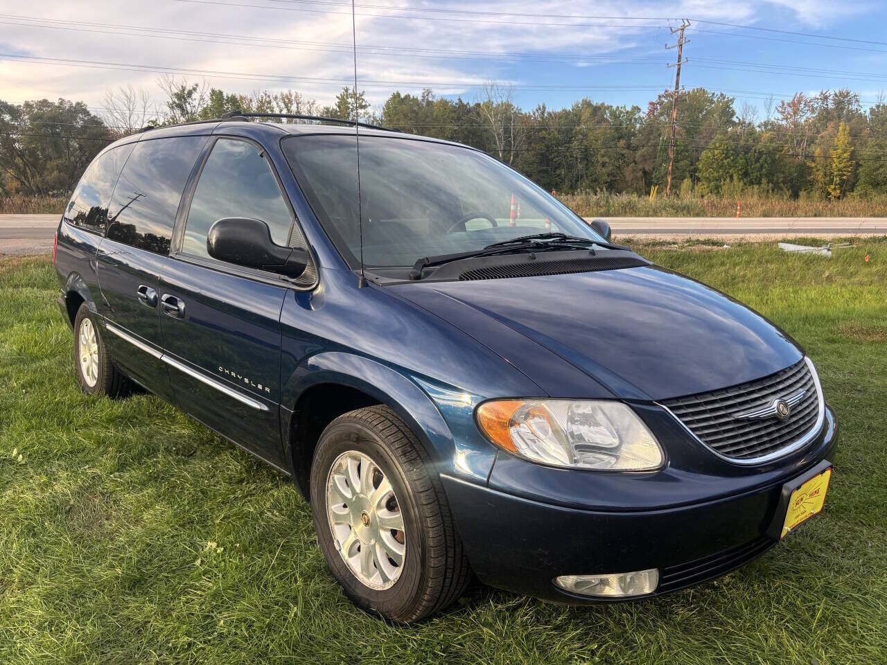 2001 CHRYSLER Town and Country