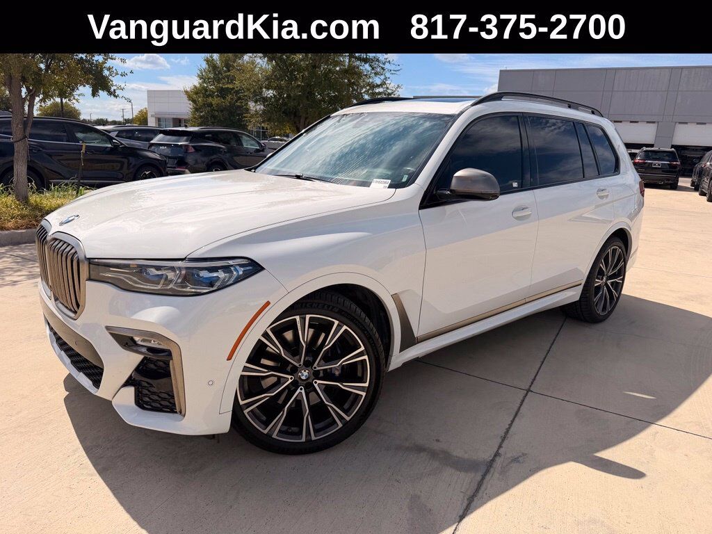 2021 BMW X7