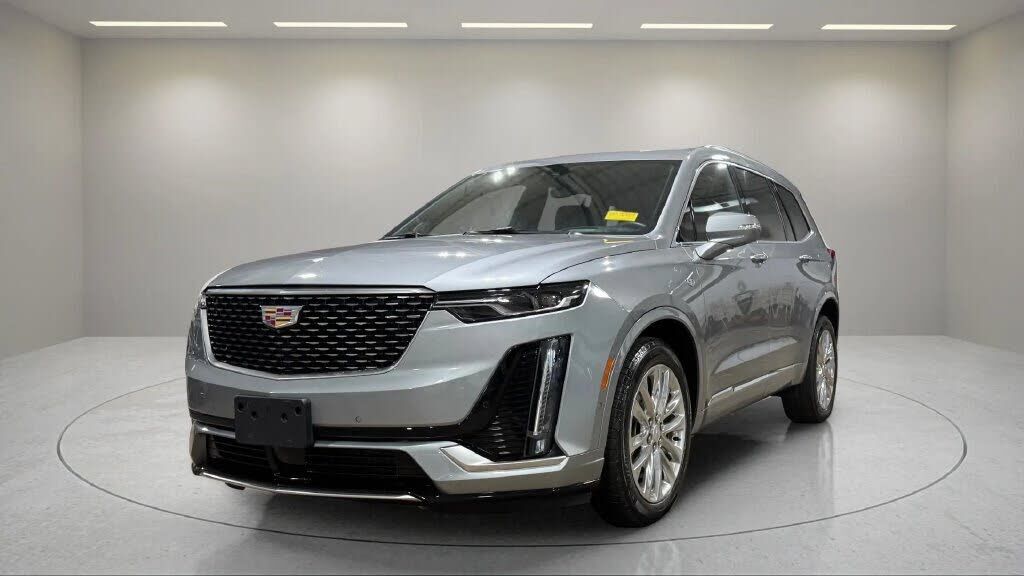 2024 CADILLAC XT6