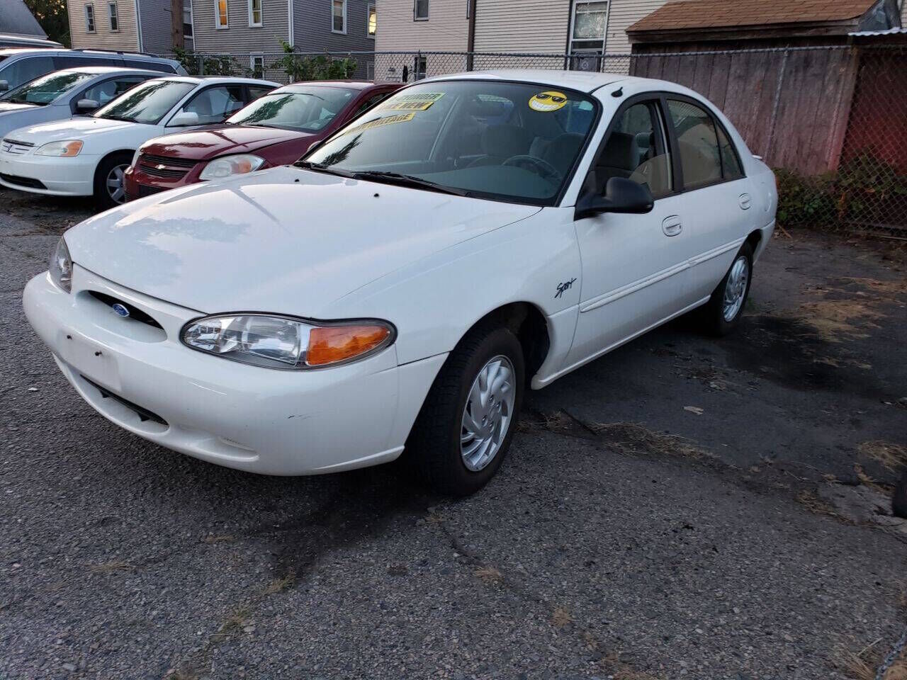 1997 FORD Escort