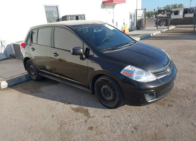 2011 NISSAN Versa