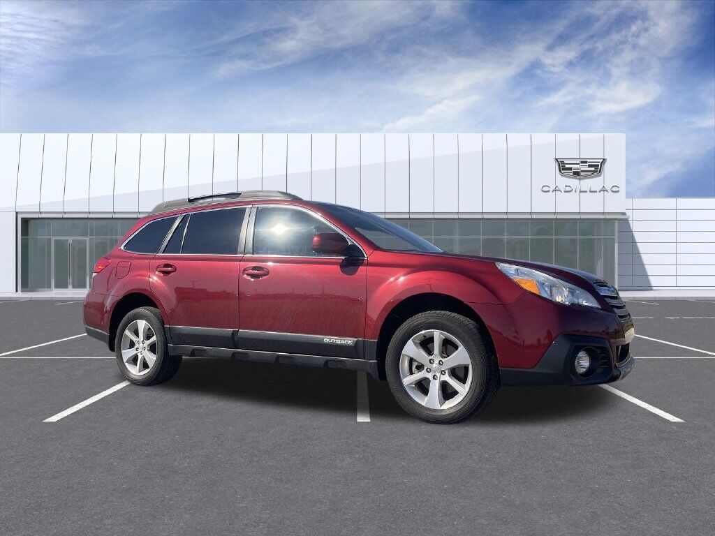 2014 SUBARU Outback