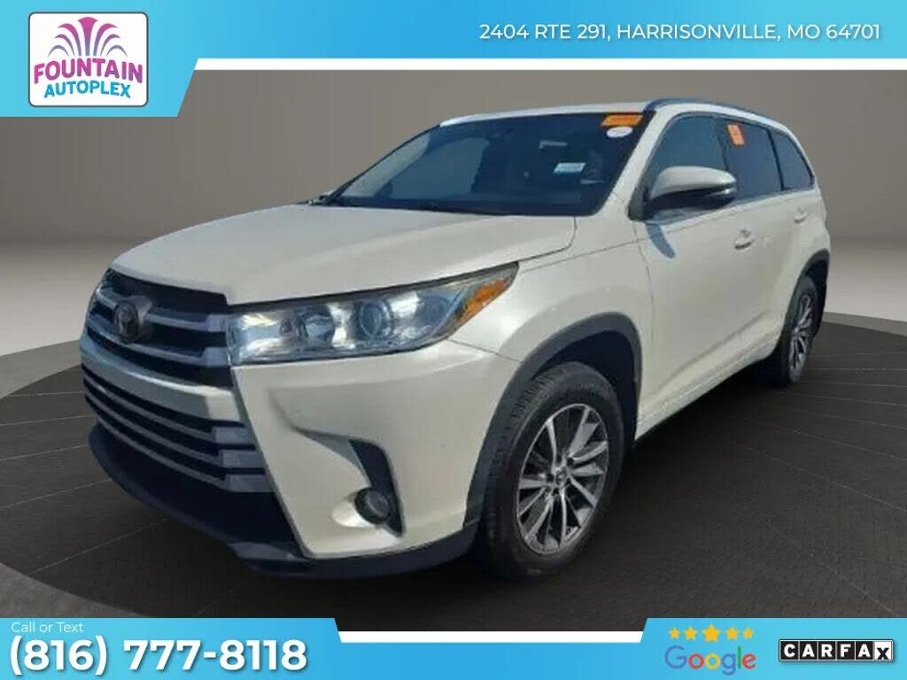 2017 TOYOTA Highlander