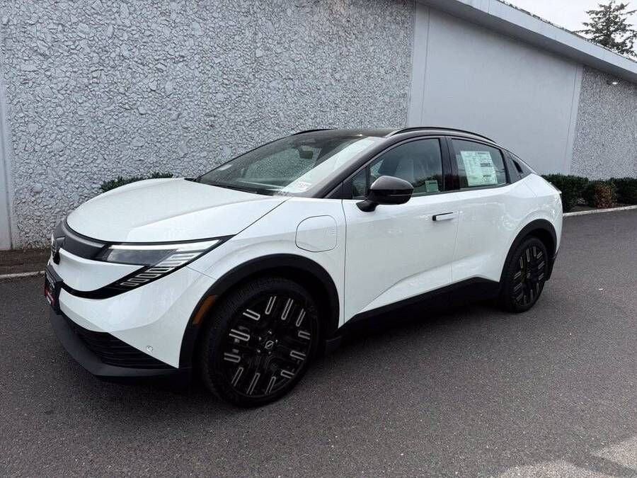 2026 NISSAN Leaf