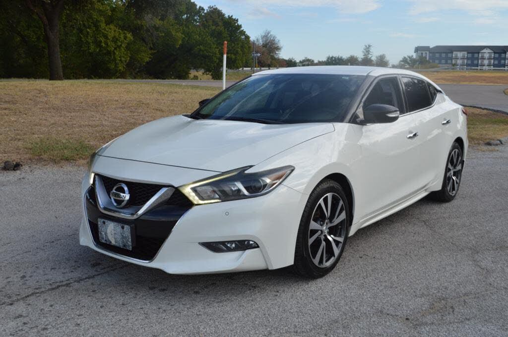 2017 NISSAN Maxima