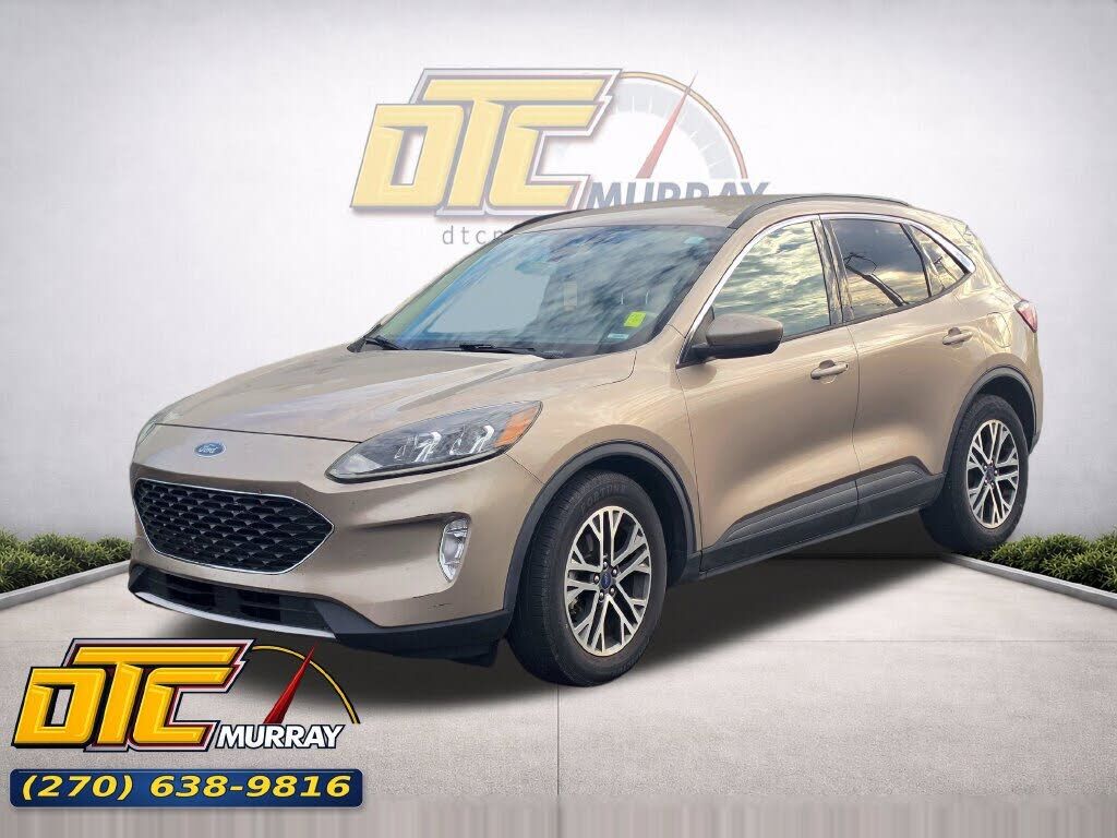 2020 FORD Escape