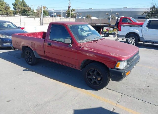 1990 TOYOTA Pick-Up