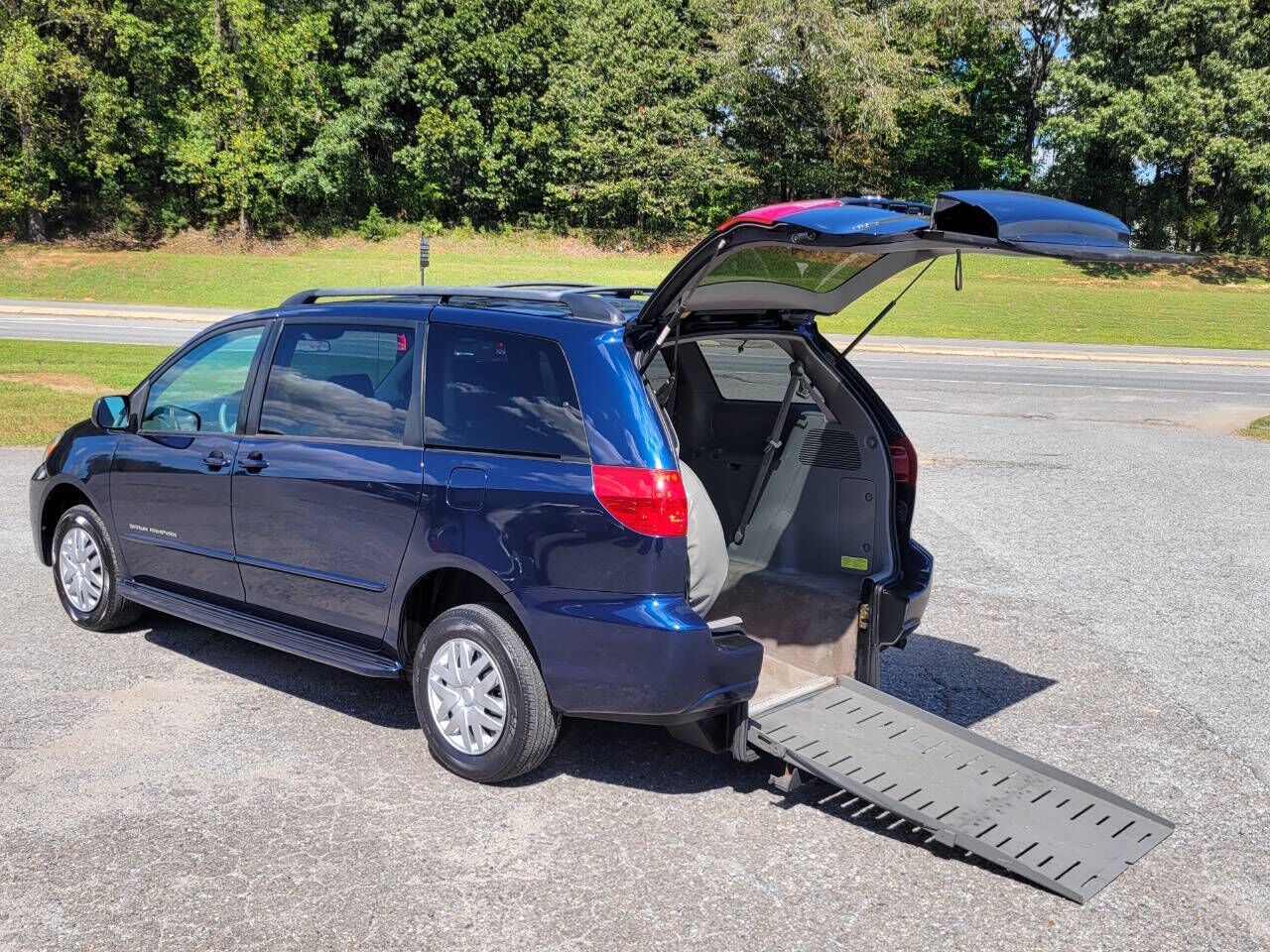 2005 TOYOTA Sienna