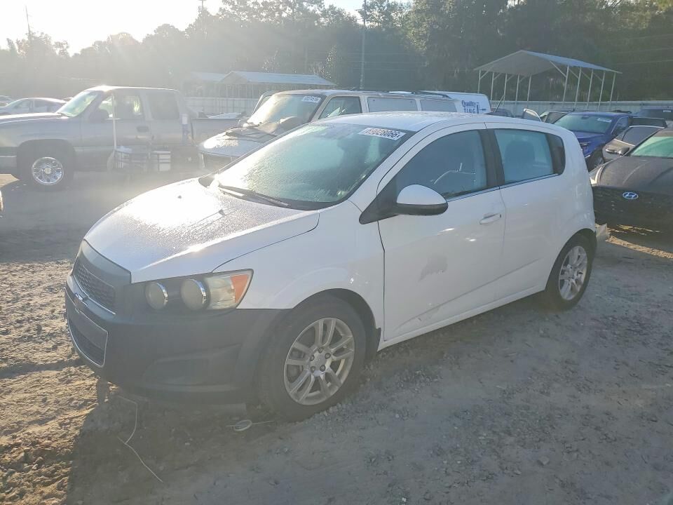 2015 CHEVROLET Sonic