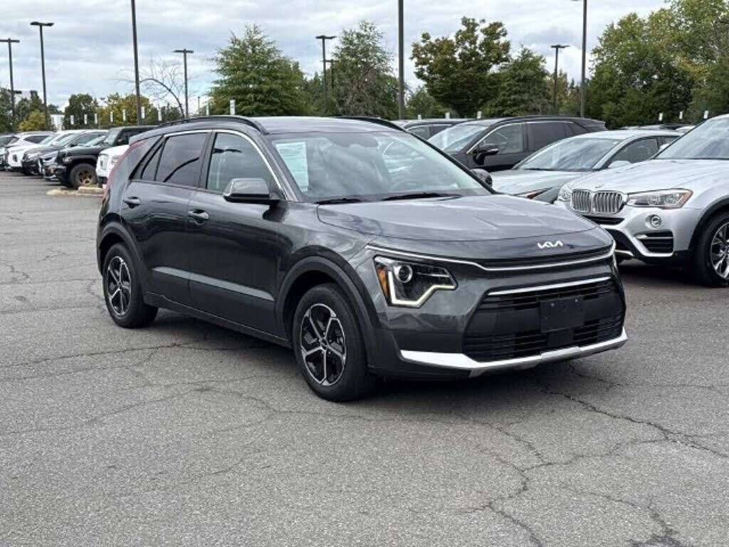 2023 KIA Niro