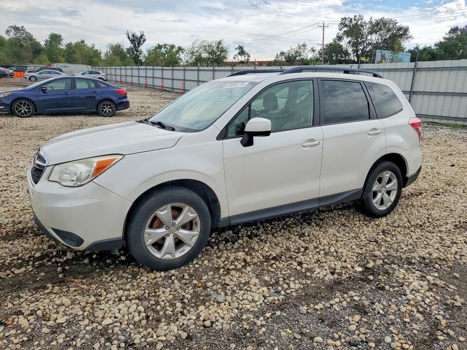 2014 SUBARU Forester