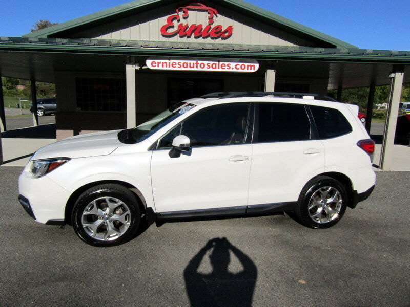 2017 SUBARU Forester