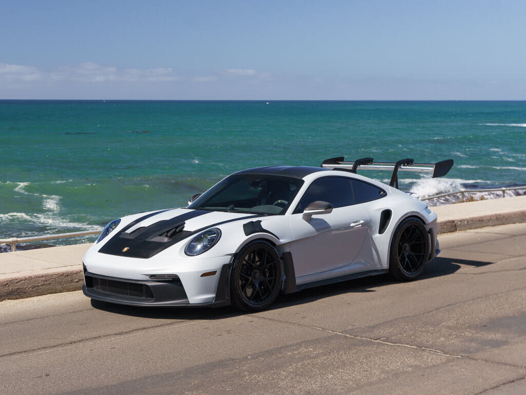 2024 PORSCHE 911
