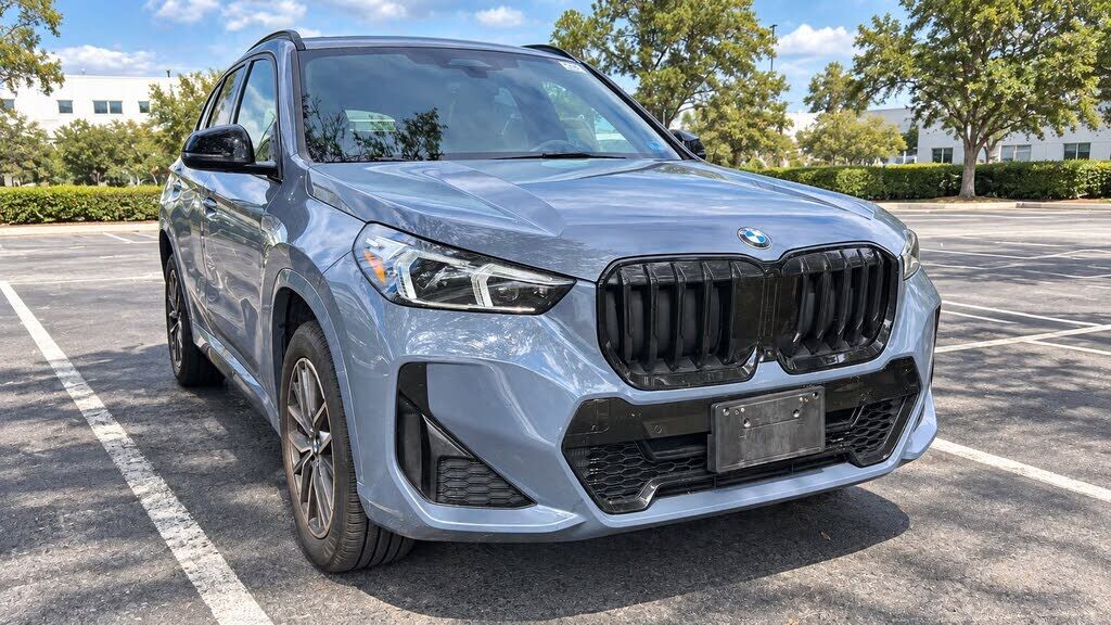 2023 BMW X1