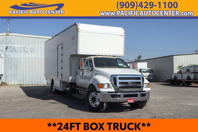 2015 FORD F-650