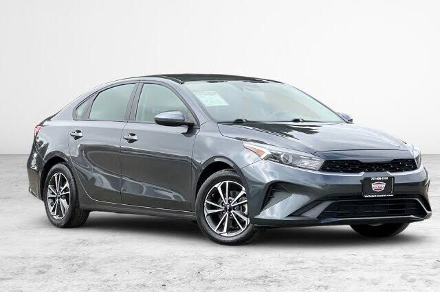 2024 KIA Forte