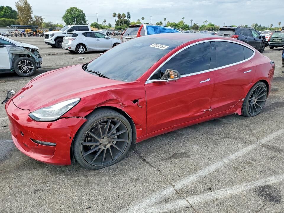 2018 TESLA Model 3