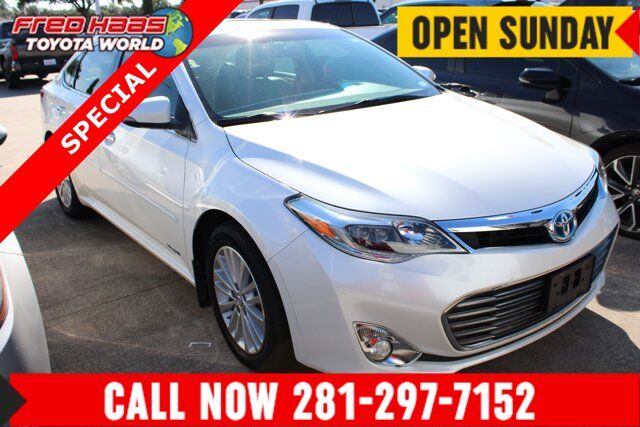 2013 TOYOTA Avalon