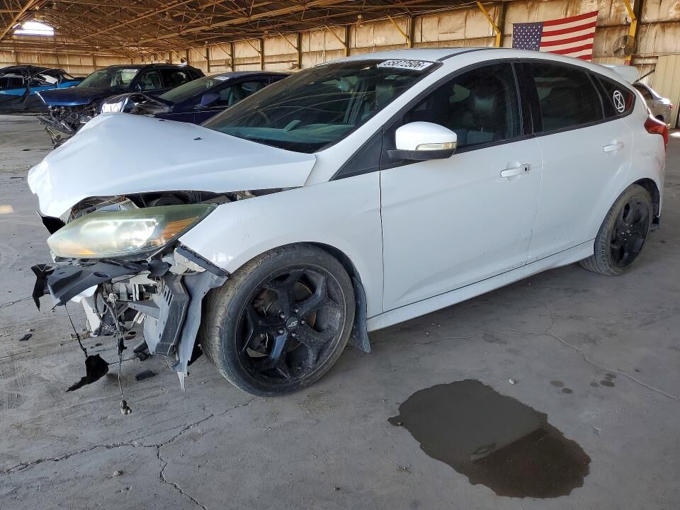 2013 FORD Focus