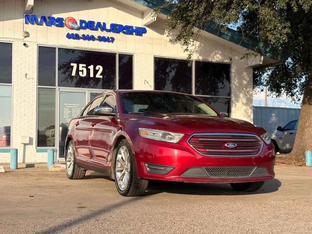 2013 FORD Taurus