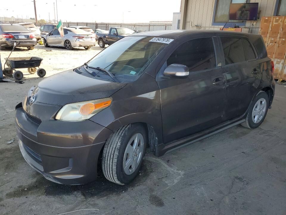 2011 TOYOTA SCION