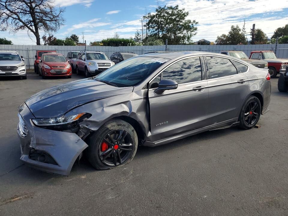 2013 FORD Fusion