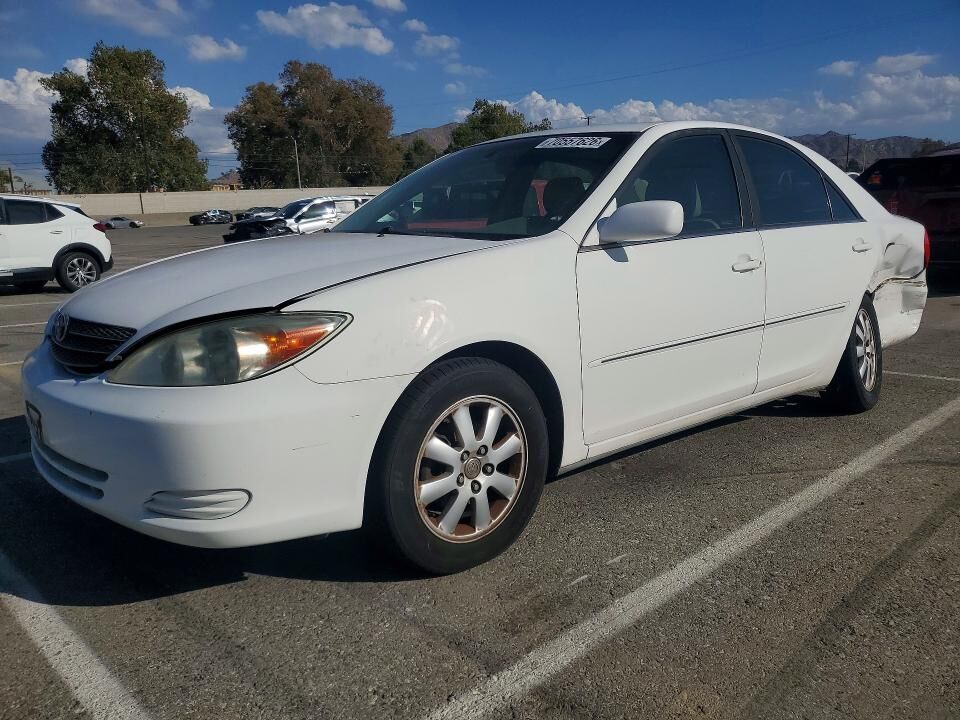 2002 TOYOTA Camry