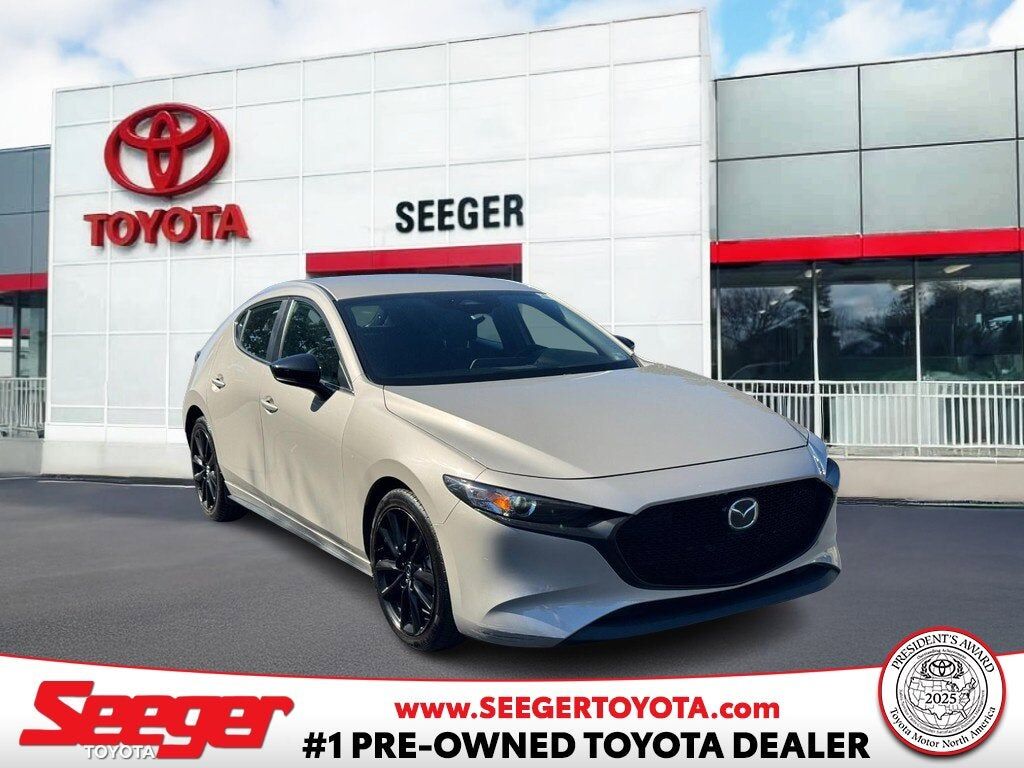 2024 MAZDA Mazda3