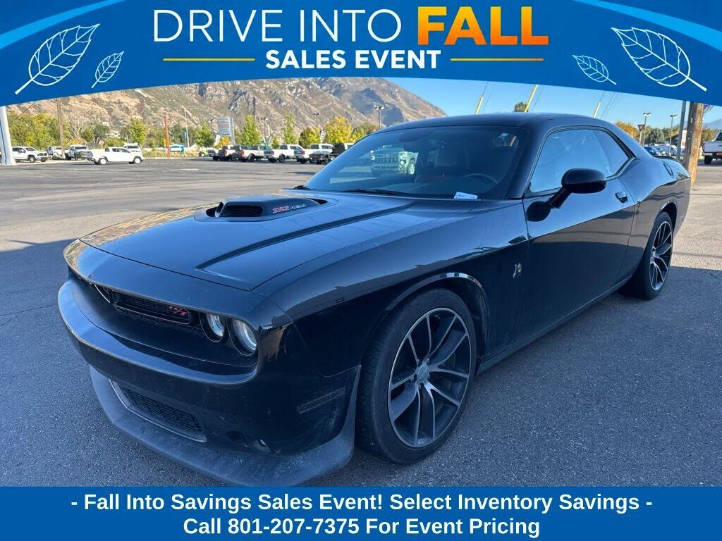 2016 DODGE Challenger