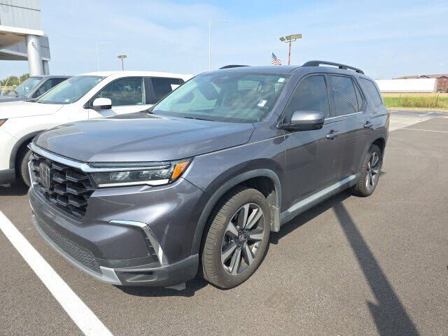 2023 HONDA Pilot