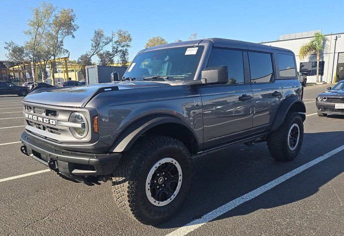 2023 FORD Bronco