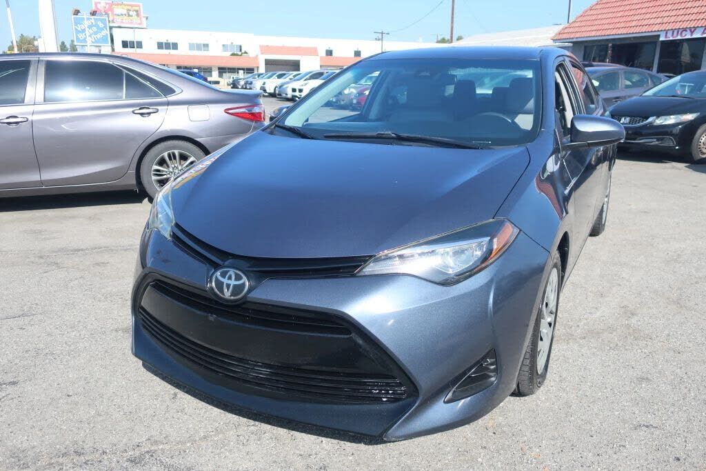 2019 TOYOTA Corolla