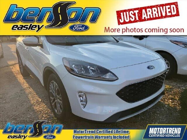 2022 FORD Escape