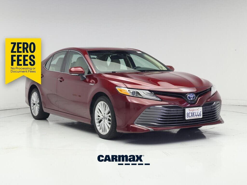 2018 TOYOTA Camry