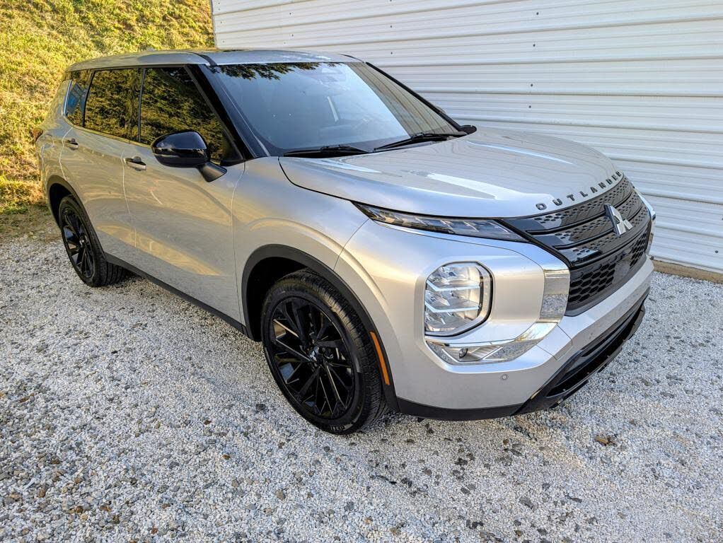 2022 MITSUBISHI Outlander