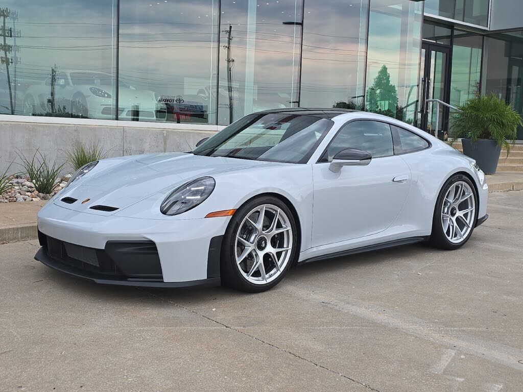 2026 PORSCHE 911