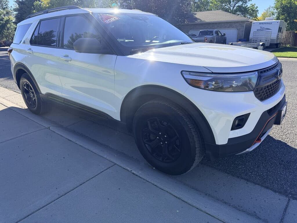 2023 FORD Explorer
