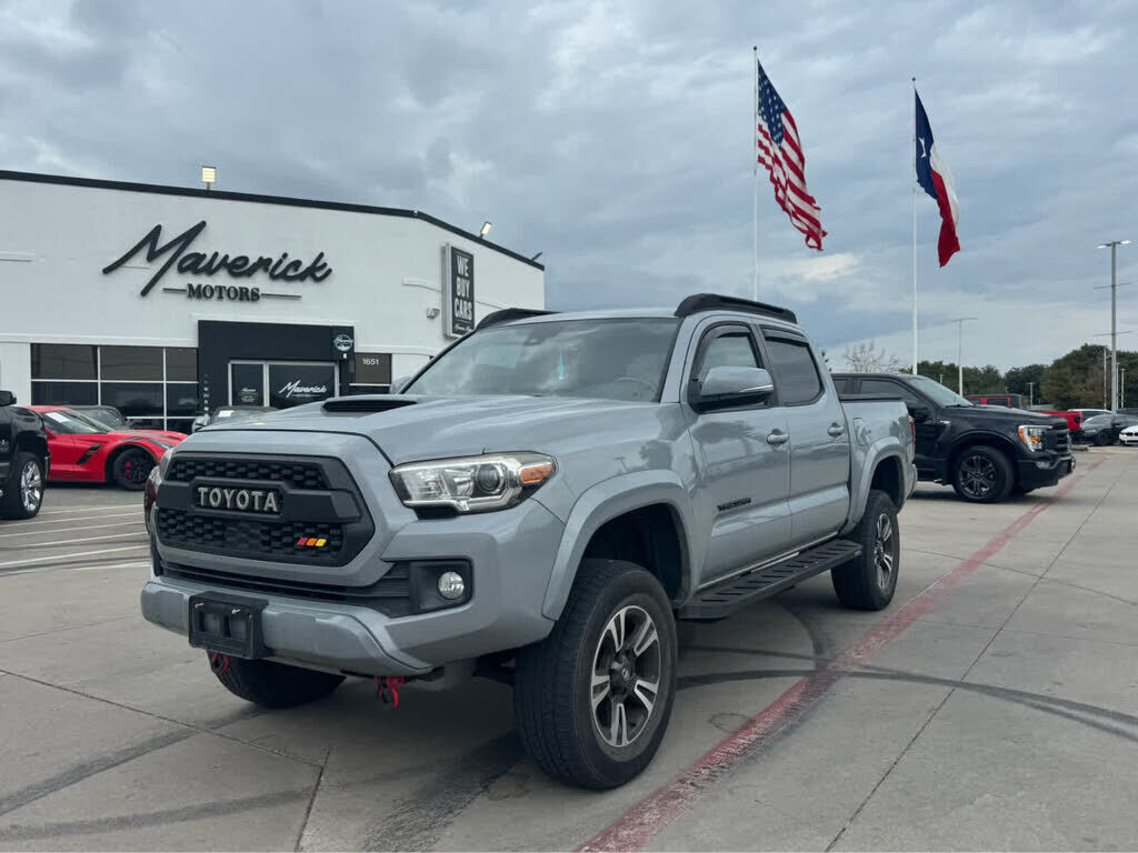 2019 TOYOTA Tacoma