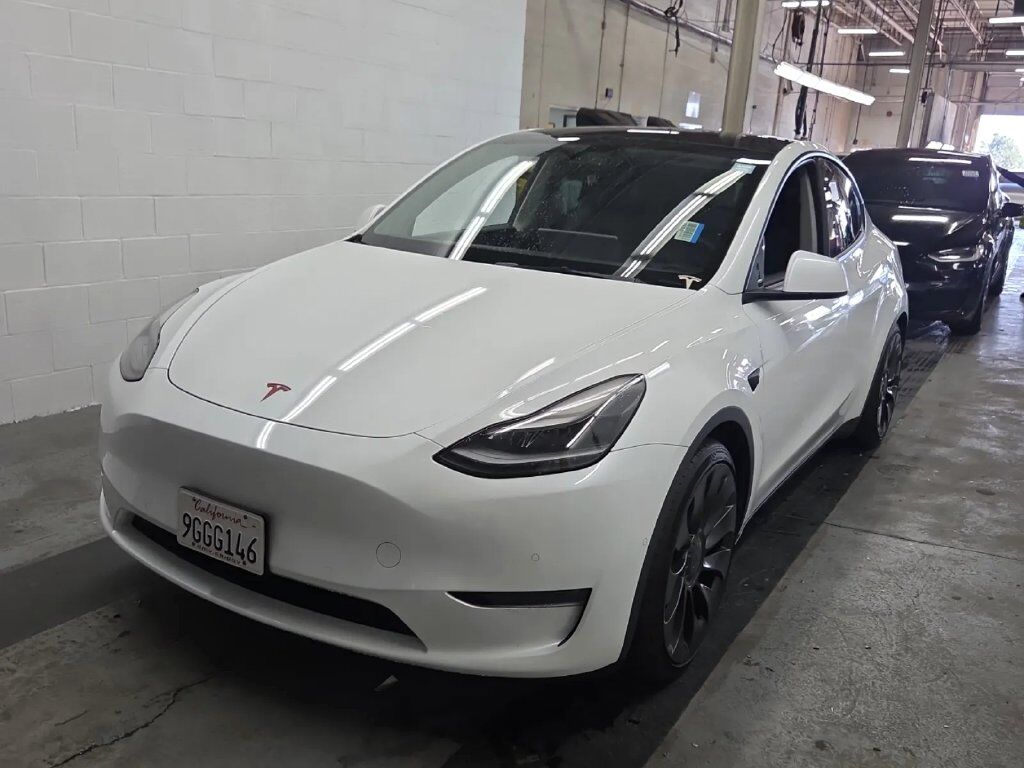 2022 TESLA Model Y