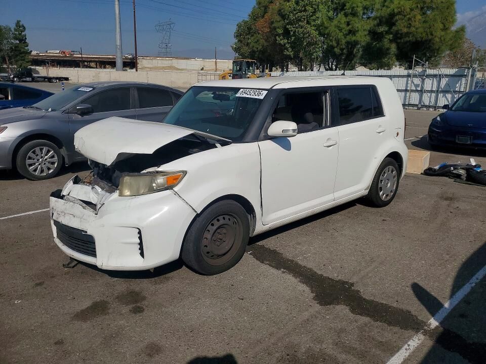 2012 TOYOTA SCION