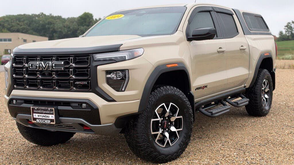 2024 GMC Canyon
