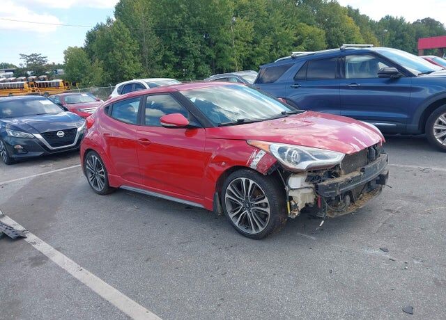 2016 HYUNDAI Veloster